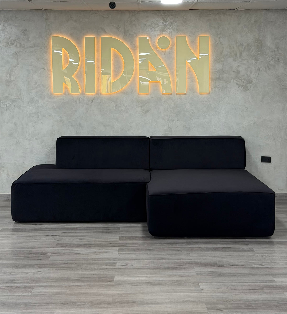 MUEBLE RIDAN ESSENCE